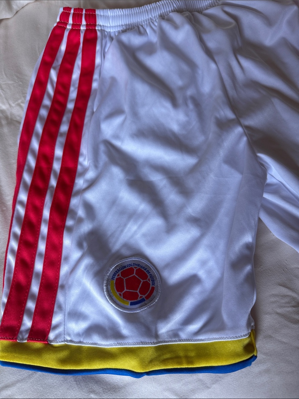 Colombia Soccer Shorts  size 28 men never worn - fits small women
